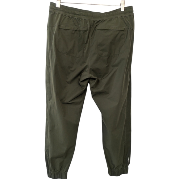 Title Nine Green Switchback Ultralight Hiking Joggers. Large - Picture 2 of 3